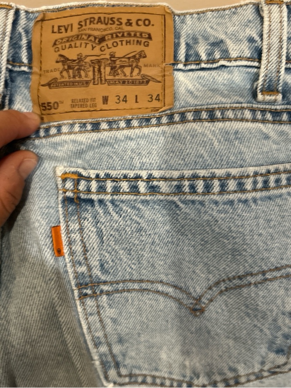 Levi's 550 Slim Straight Jeans in Light Blue Denim